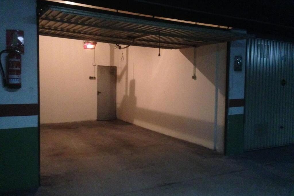 Ferienwohnung Atico Centro Oviedo 3Hab+Garaje+Terraza+Wifi Exterior foto