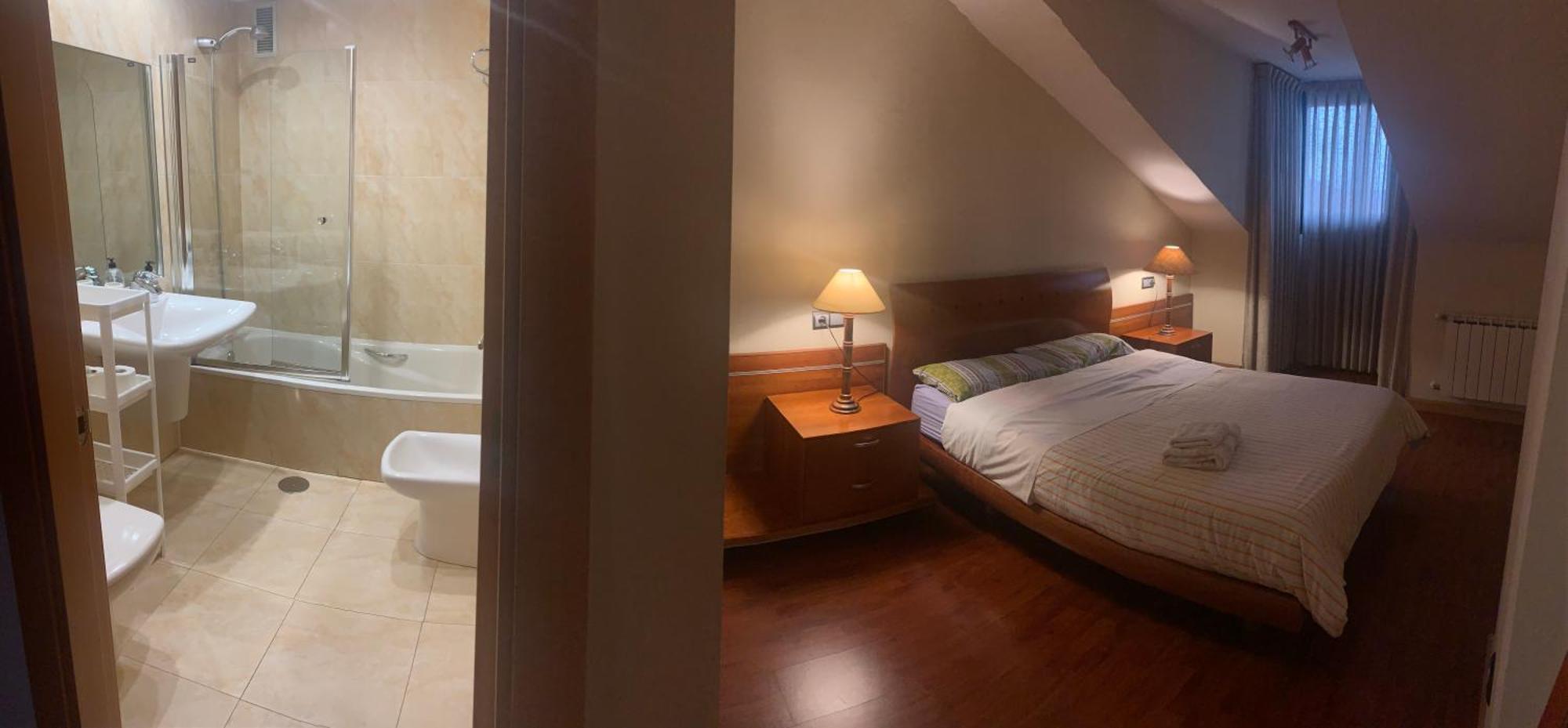 Ferienwohnung Atico Centro Oviedo 3Hab+Garaje+Terraza+Wifi Exterior foto